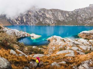 Churup Lake: the lagoon of 7 colors in Ancash