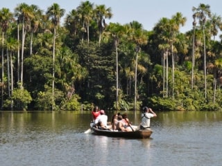 Lake Sandoval, considered the most beautiful in the Peruvian Amazon